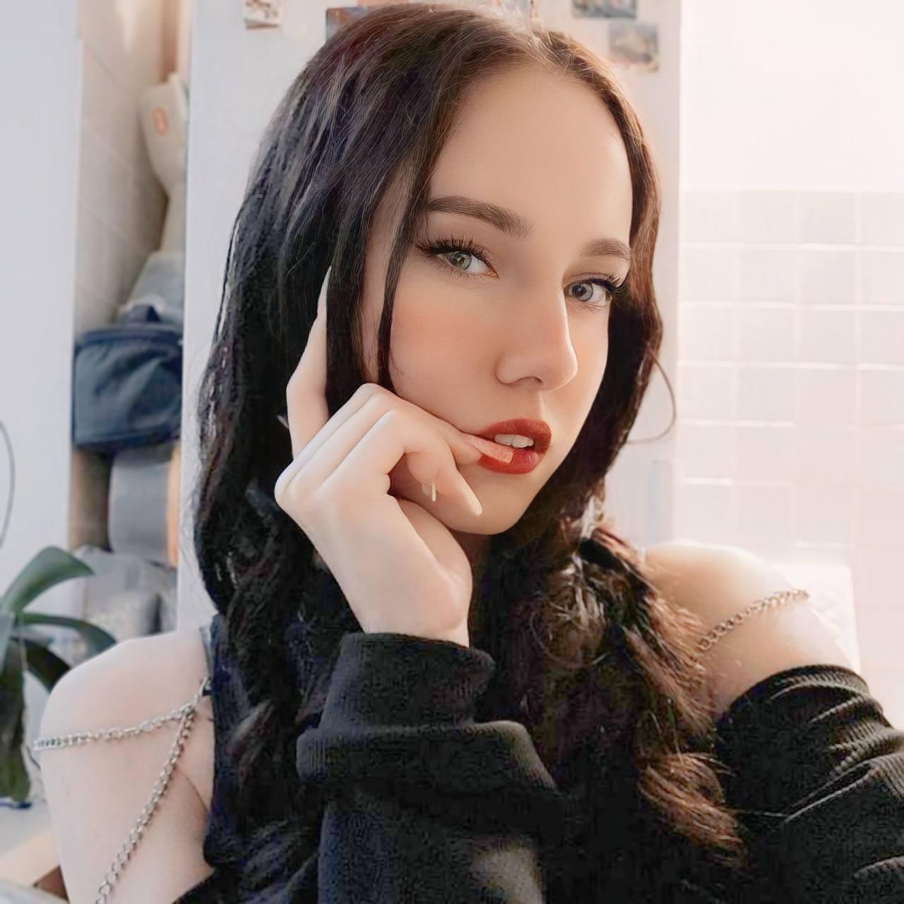 AlodieEyre