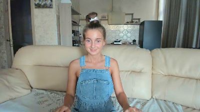 ElizSweet Live Image
