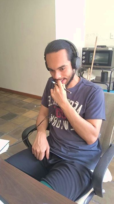 Klavi_rrr Live Image