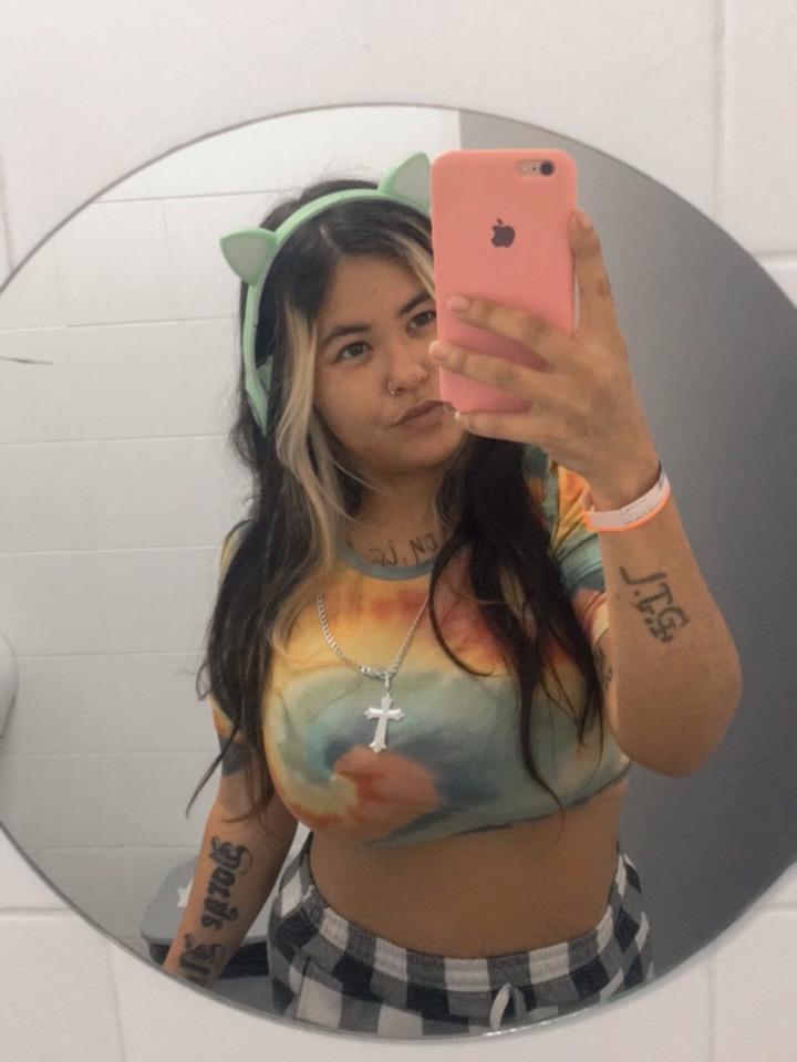 Sabrinaedneia Live Image