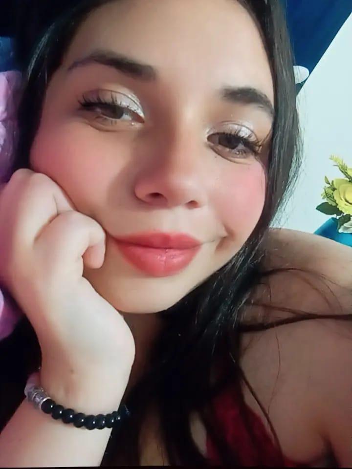 Samanta_pink Live Image