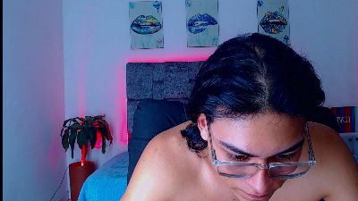 Sensual_Blade Live Image