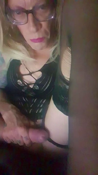 Slutty40xxx Live Image