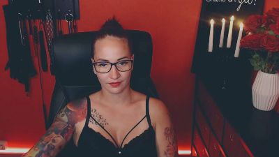 Warren__Jane Live Image