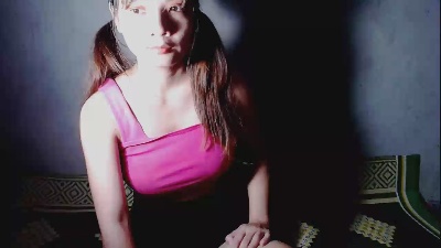alana7 Live Image