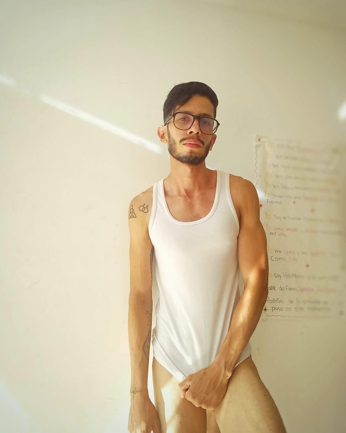 alistertwink Live Image