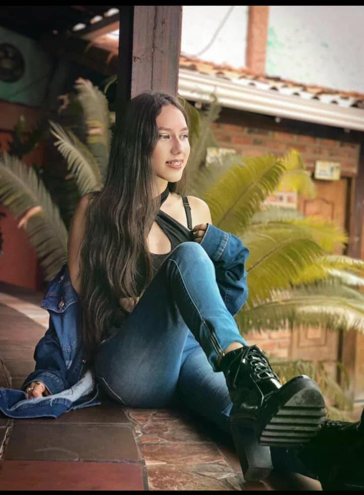 littlepearl1 Live Image
