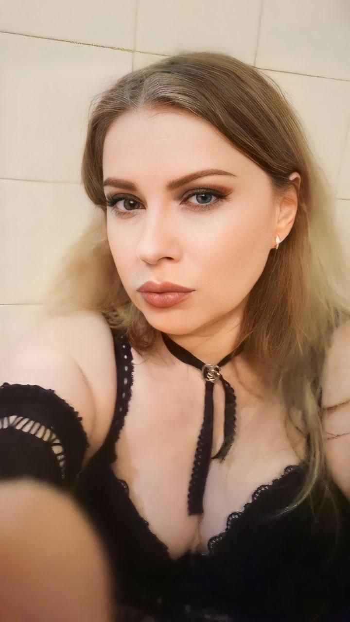 norma_gin Live Image