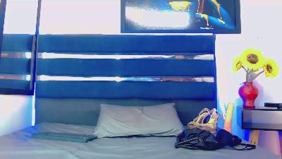 valentina_kiss1