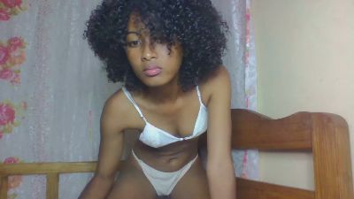 Acia_Sexee live from Madagascar