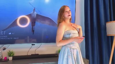 AuroraBigg live from United States