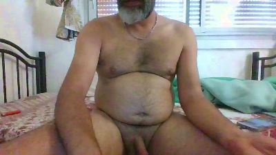 Beargaytr live from France