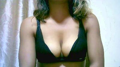 Bellahot_yu live from Madagascar