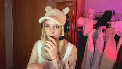 CANDY_BUG live from France
