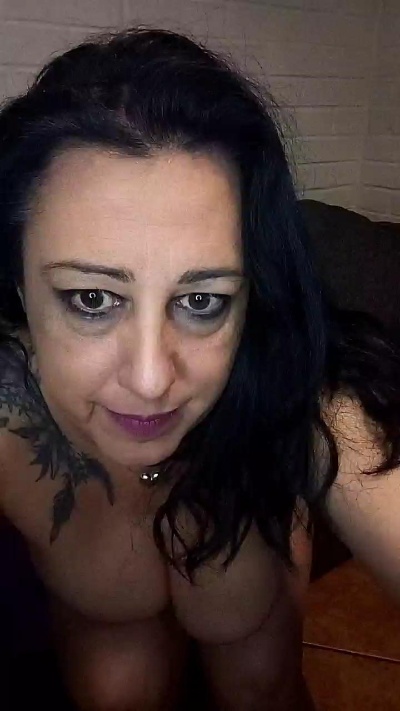 CamilaMilf9999 live from Chile