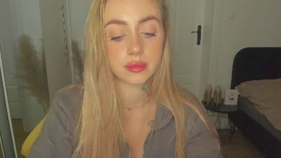Coralie_Classy live from Germany
