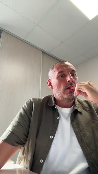 Fabx383 live from France