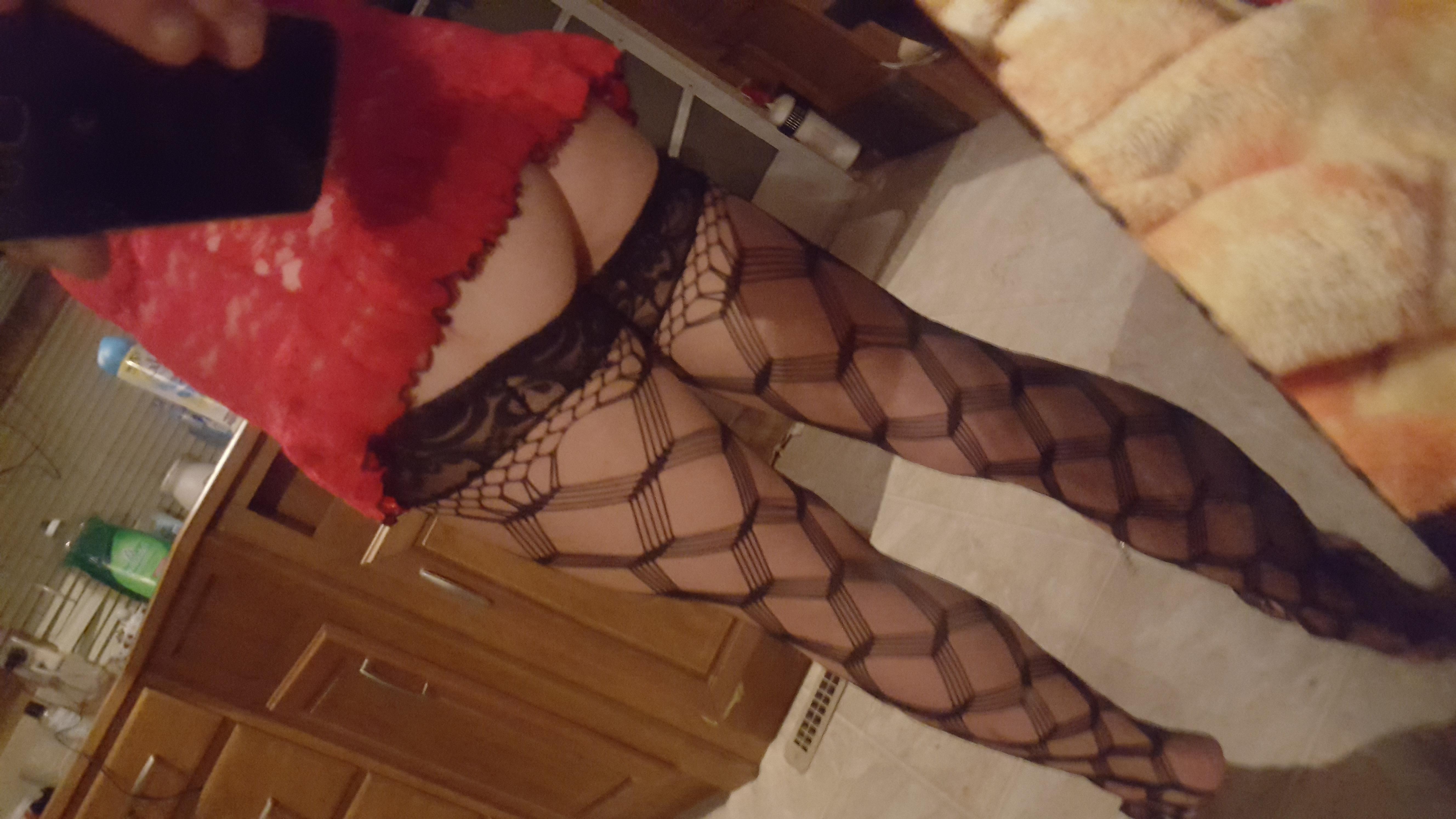 Izabella_Marie live from United States