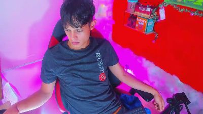 JhonnyJwox live from United States