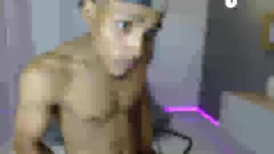 Jonas_lewis1 live from Colombia