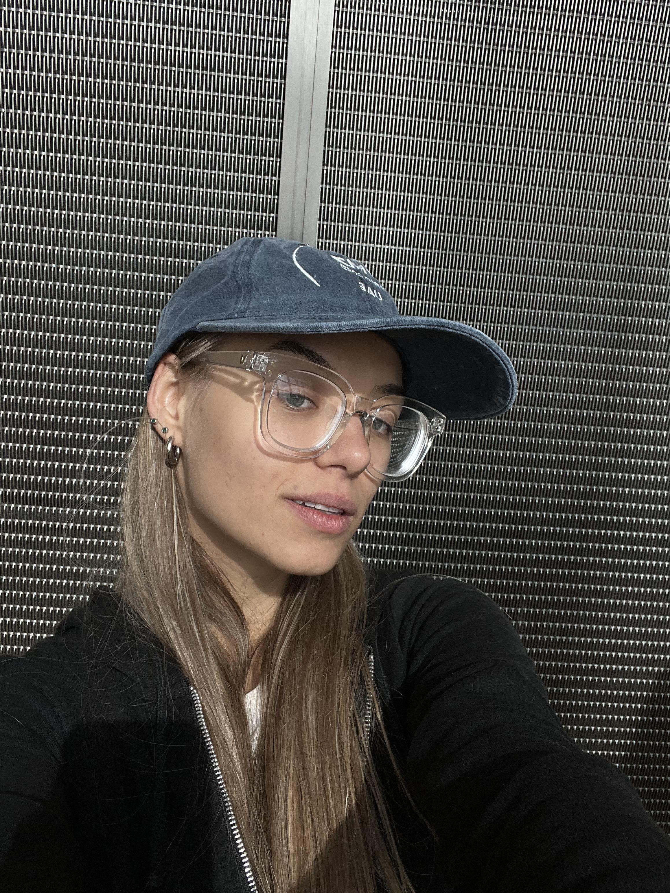 LennieLavallie live from France