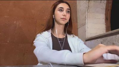 LexieVaka live from France
