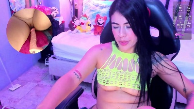 LindaCarrie live from Italy