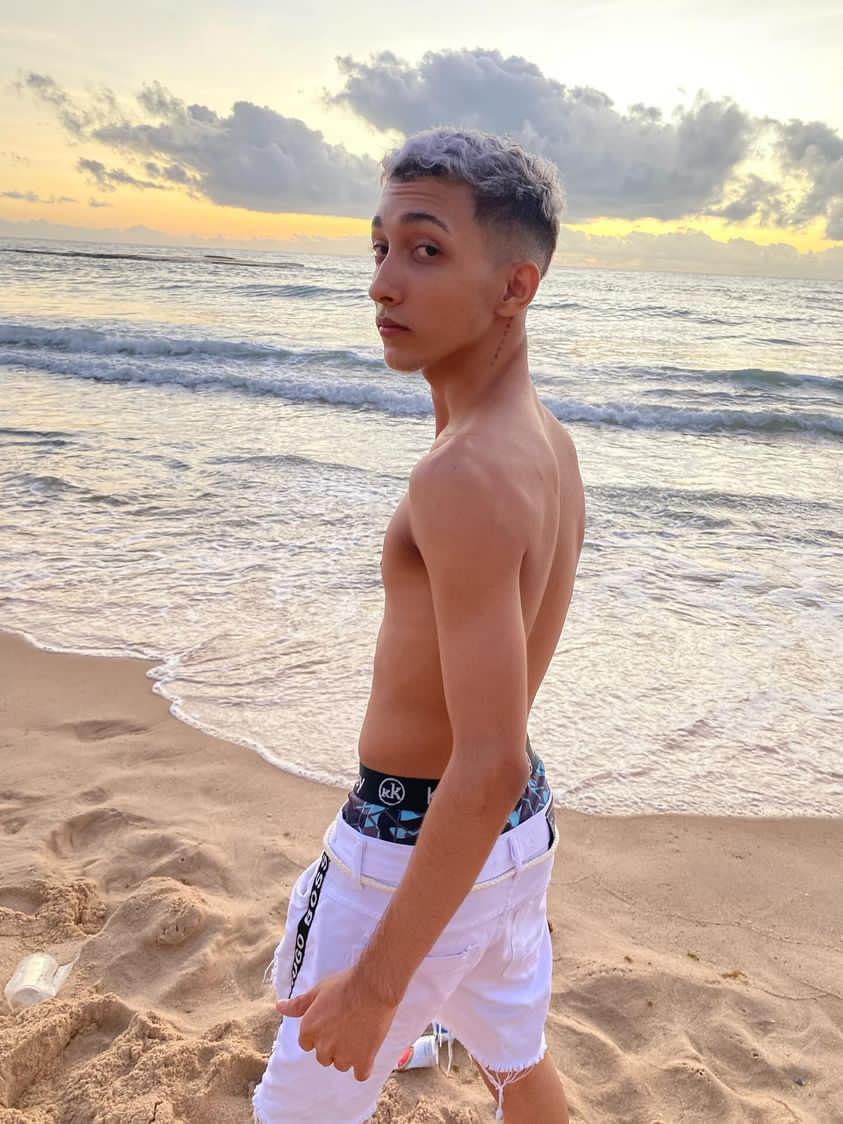 Luizfernandobbz live from Brazil