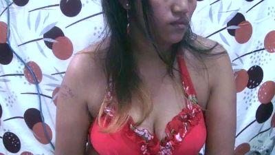 Lutriciaa live from Madagascar