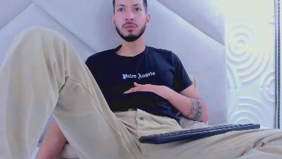 MRFRANCO_VC live from Colombia