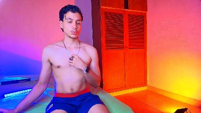 Marcus_Hanks live from Colombia
