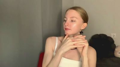 MildredBoschee live from Netherlands