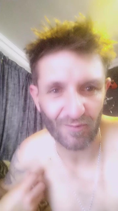 Nawtyteenslave live from South Africa