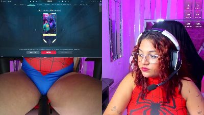 PetiteSofia live from Italy