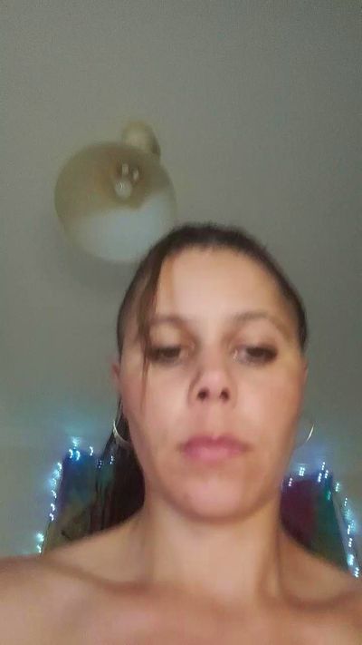SelinaCoquine69 live from France