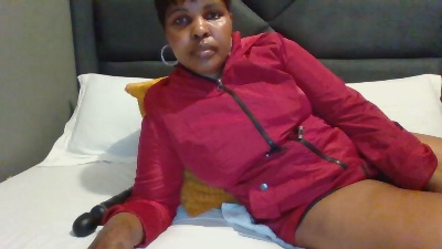 Sweetlover82xx live from South Africa