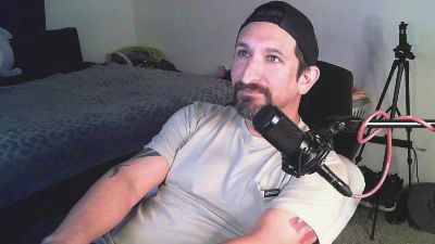 TheDevilPup75 live from United States