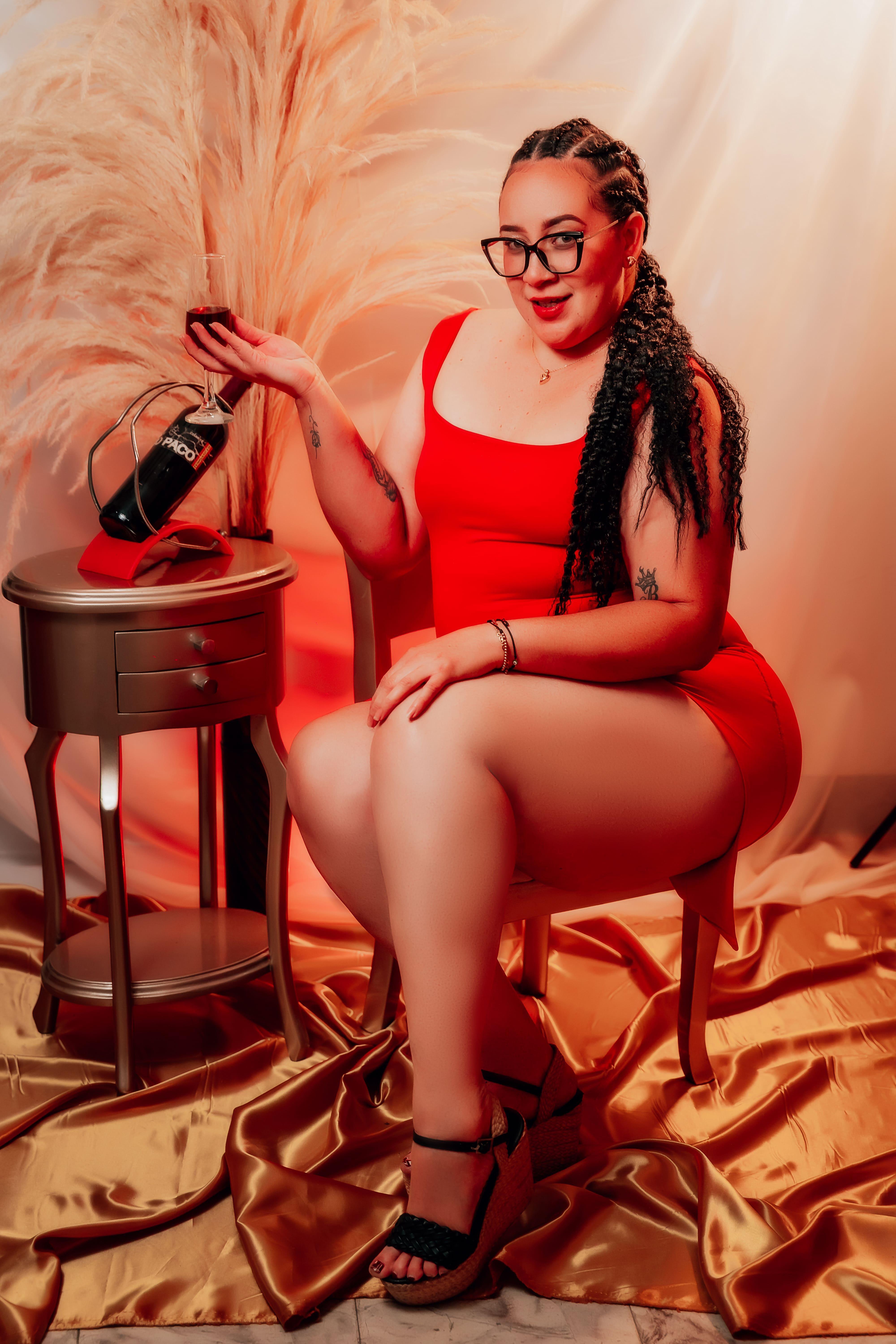 ThiccyLexxy live from Colombia