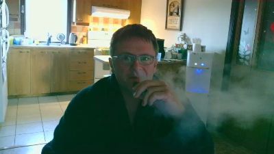 Tikibobette2990 live from Canada