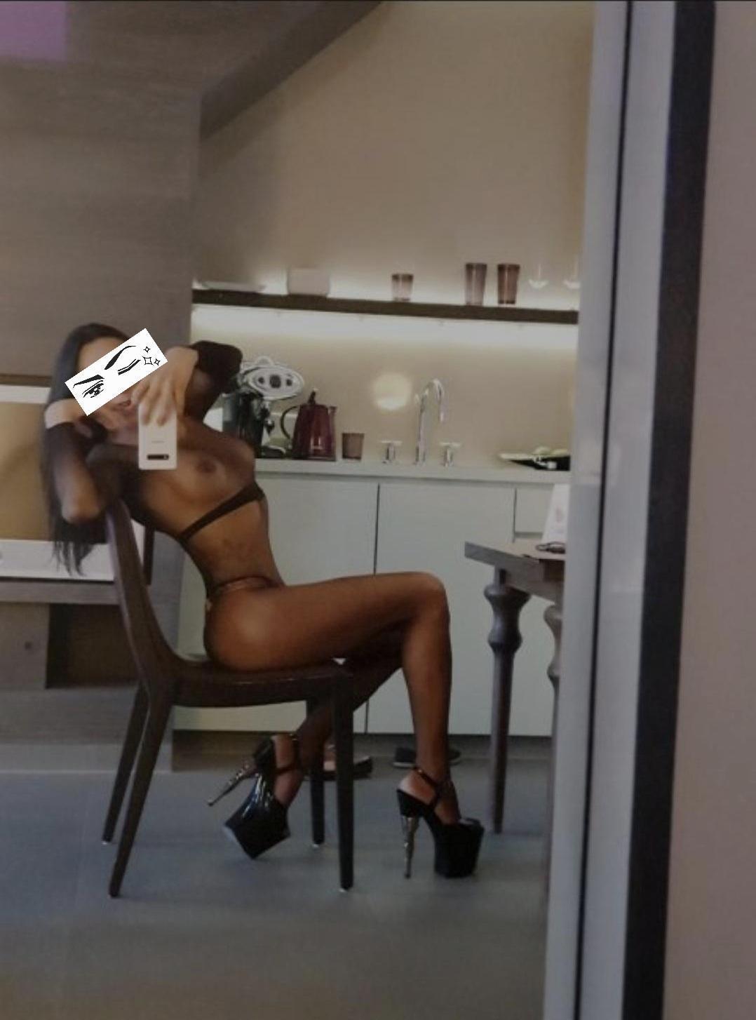TsDominatrix live from Germany