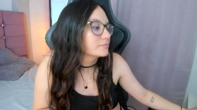 Wandaa_sg live from Colombia