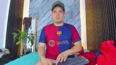 WilliamSteel01 live from Colombia