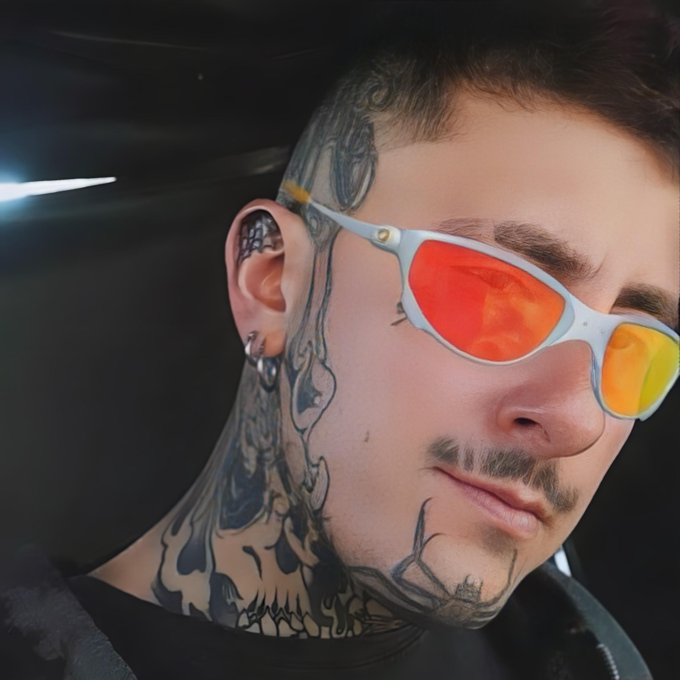 Ysusxx live from Colombia