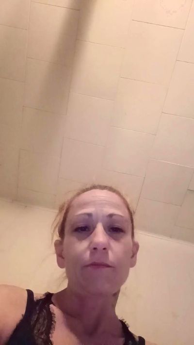 bigge_sexy3 live from United States