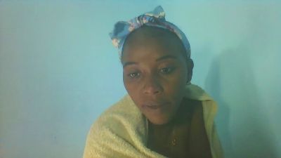 canie_sexy live from Madagascar