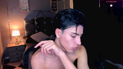 christopher_771 live from Colombia