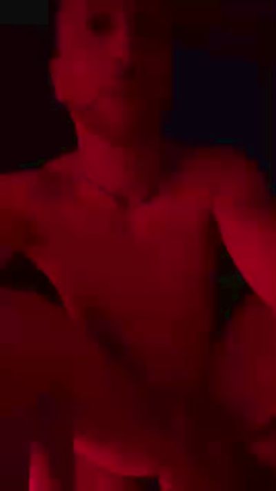 danieldb_hot live from Italy