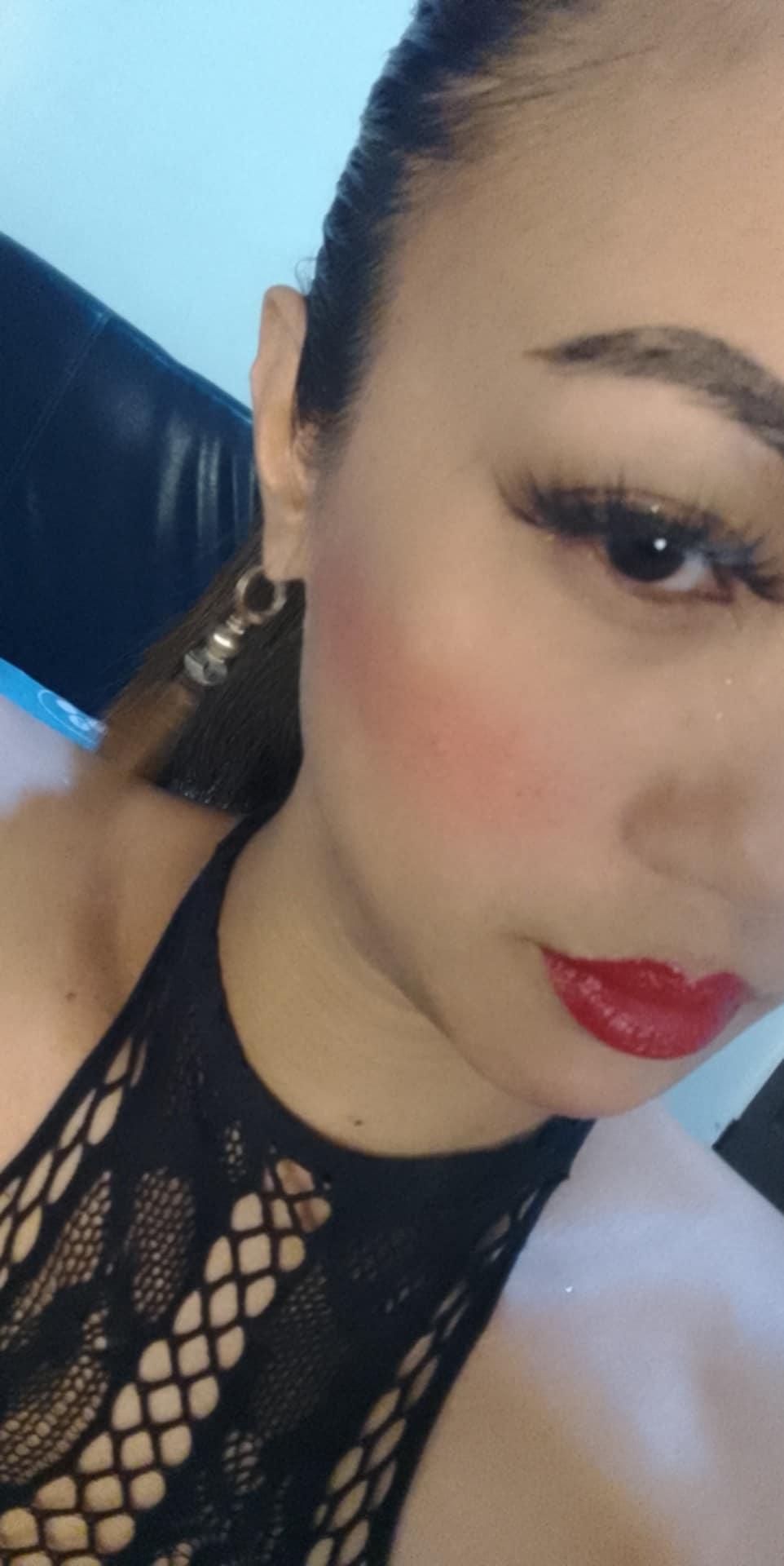 femininets69 live from Philippines