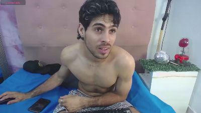 g0lden_boss live from Colombia