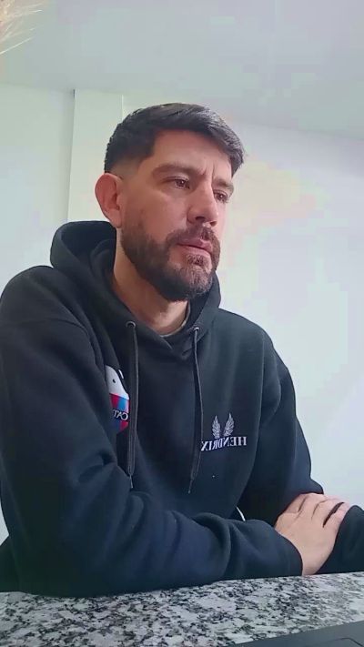 laliebre872 live from Argentina
